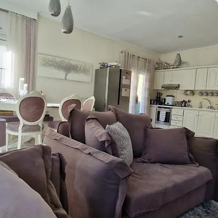 Apartment Sea View Across The Golden Bay Beach, Cosy Sunny, Spacious In Aretsou Kalamaria Thessaloniki